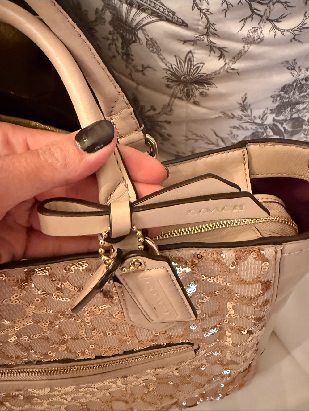 Coach Poppy Sequin Signature C Blaire tote - Picture 4 of 14